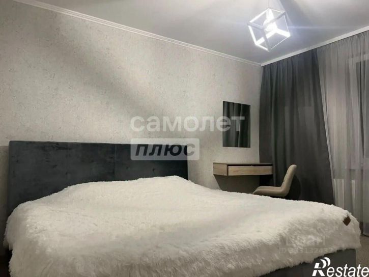 2-комн квартира ул Адмирала Пустошкина, 22 9,  д. 22 9,  к. 9