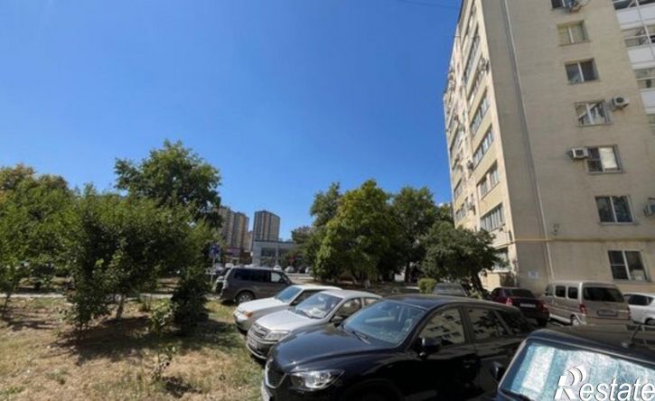 2-комн квартира 12-й микрорайон, 30