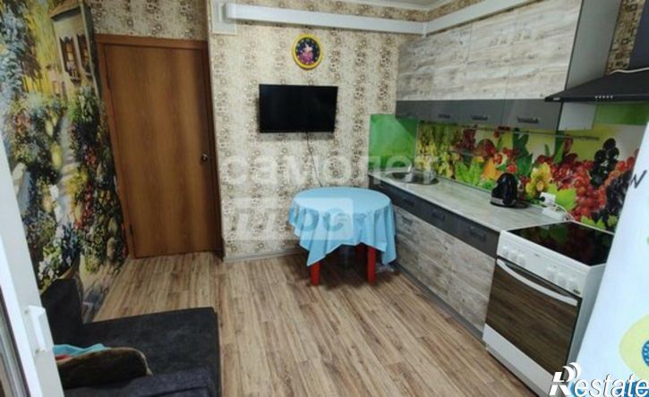 1-комн квартира ул Адмирала Пустошкина, 22 4,  д. 22 4,  к. 4