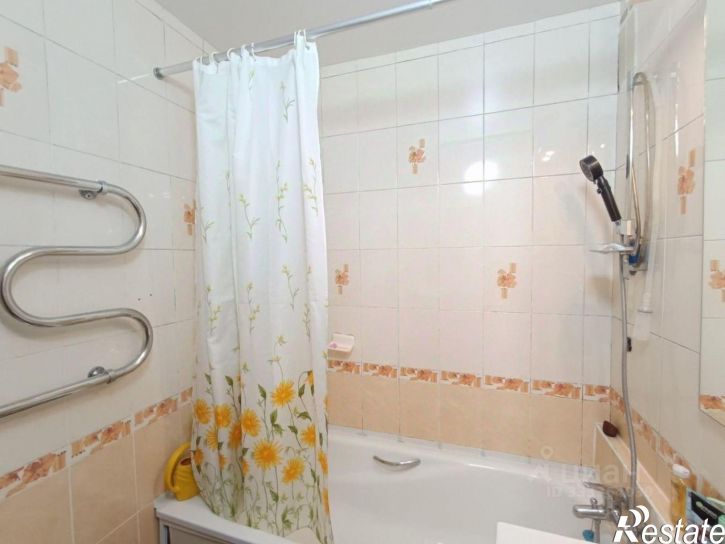 3-комн квартира ул Стахановская, 13,  д. 13