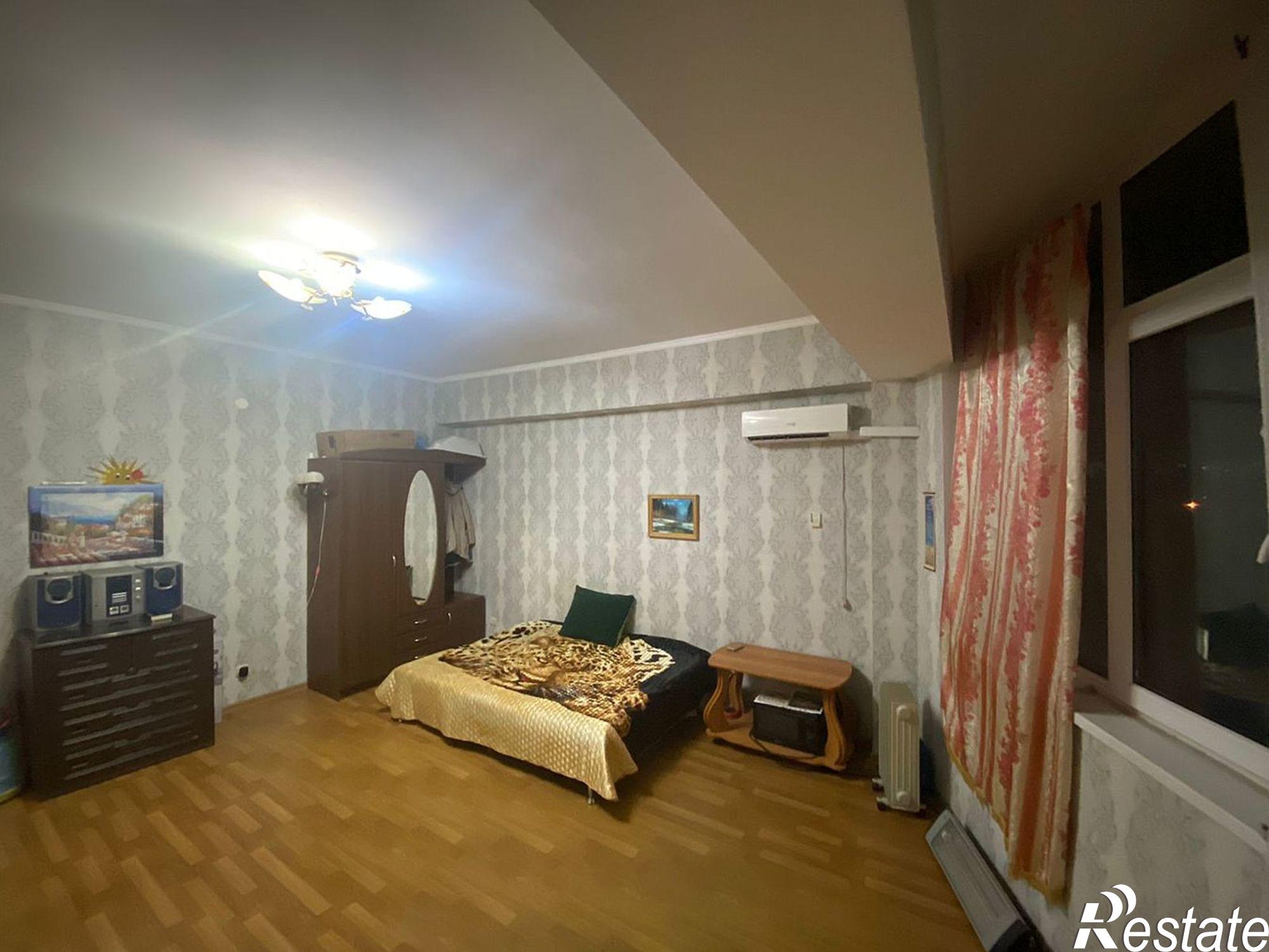 Купить квартиру за 9 250 000 рублей на Парковая улица, 52
