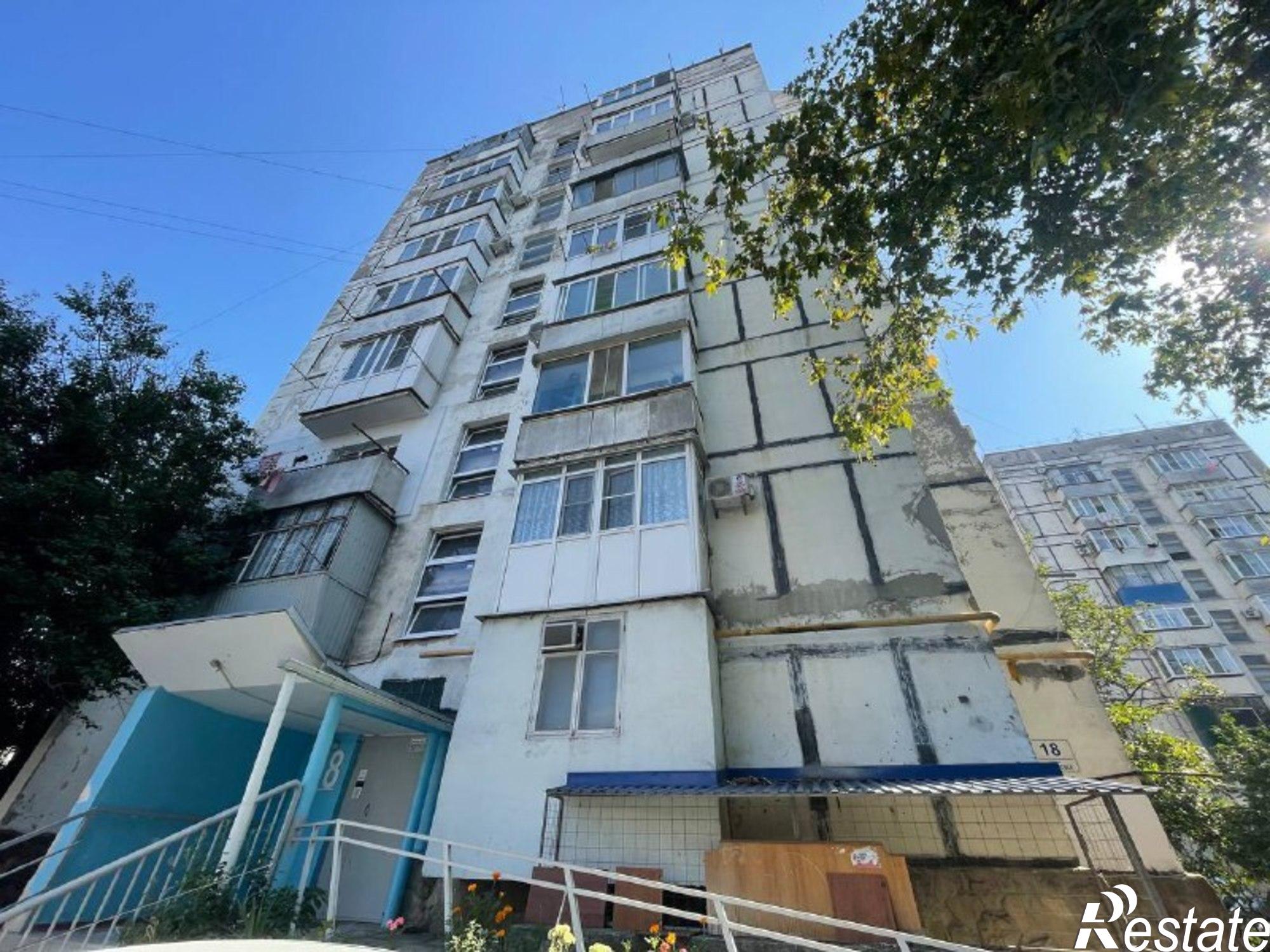 Купить квартиру за 8 100 000 рублей на улица Крылова, 18