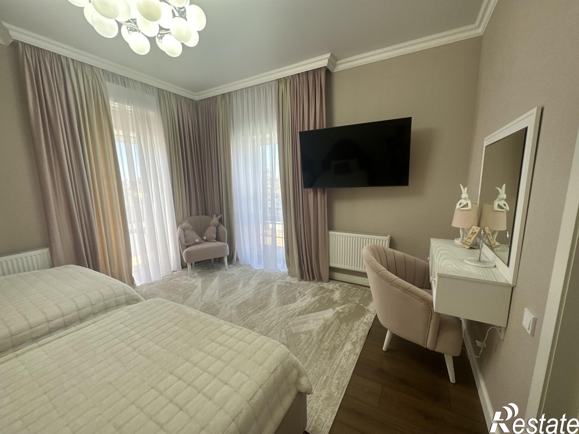 Купить дачу, дом, коттедж за 65 000 000 рублей на Кленовая улица