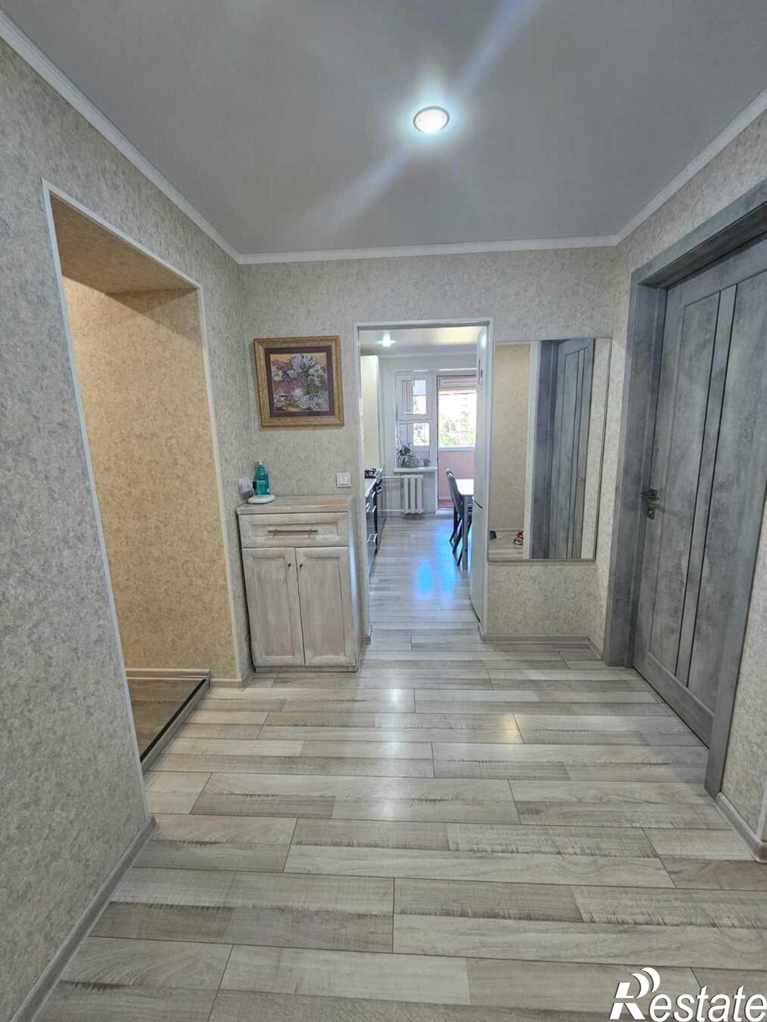 Купить квартиру за 10 500 000 рублей на 37