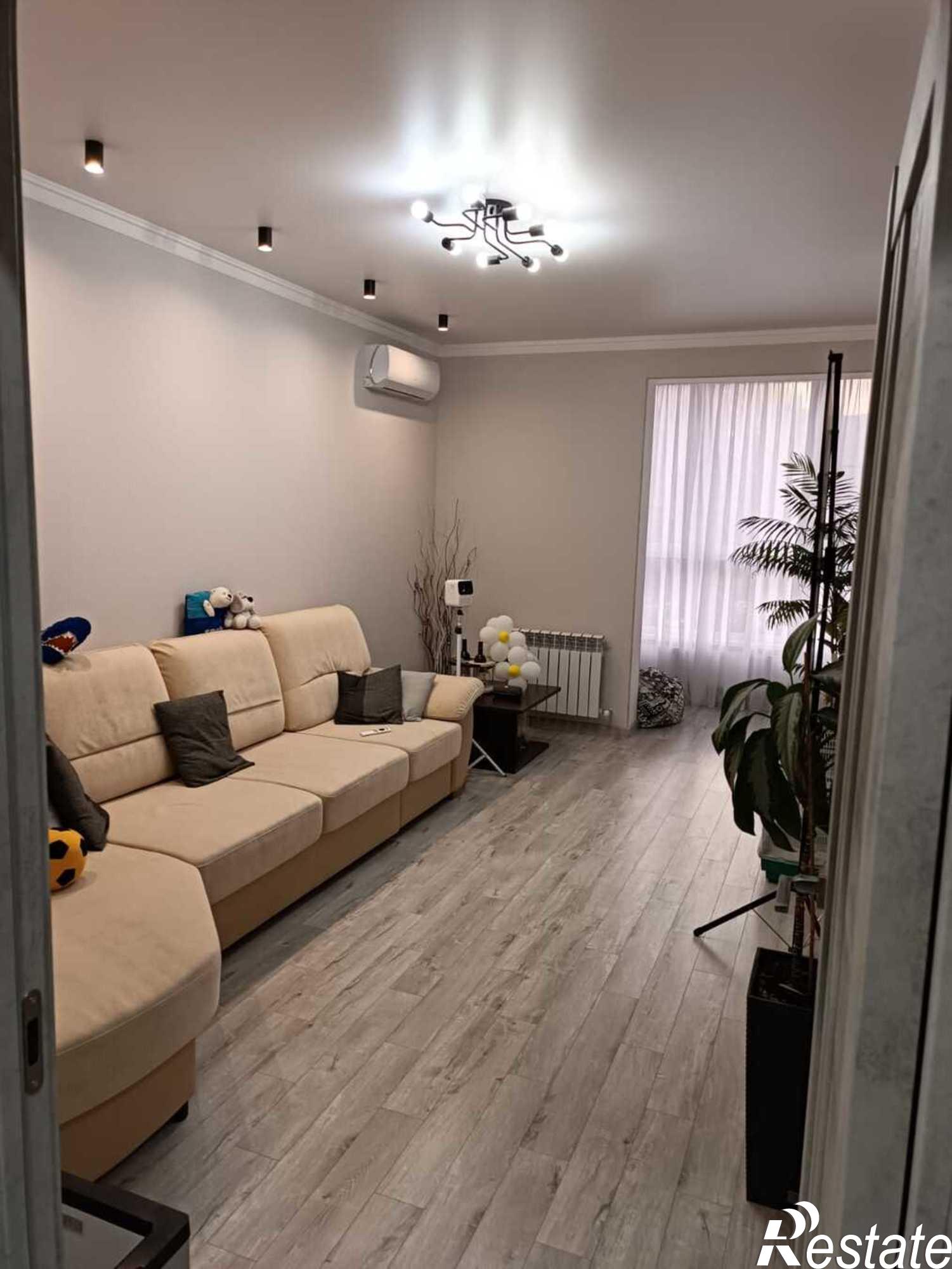 Купить квартиру за 18 000 000 рублей на улица Поликарпова, 2к10