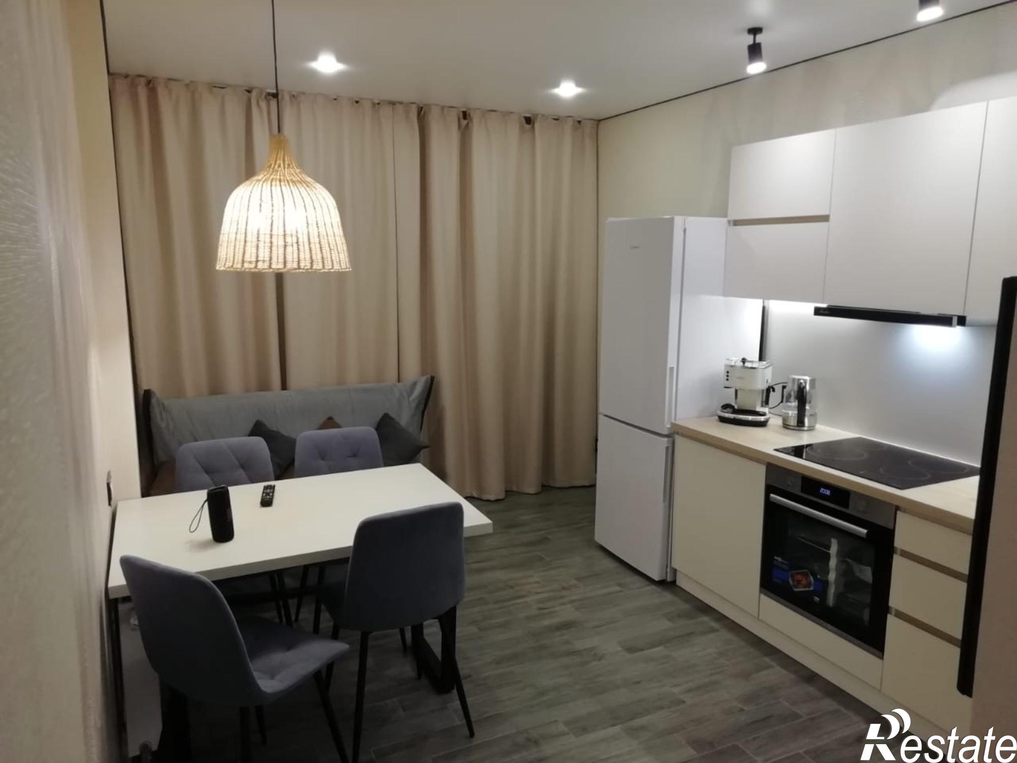 Купить квартиру за 14 300 000 рублей на улица Крылова, 13к3