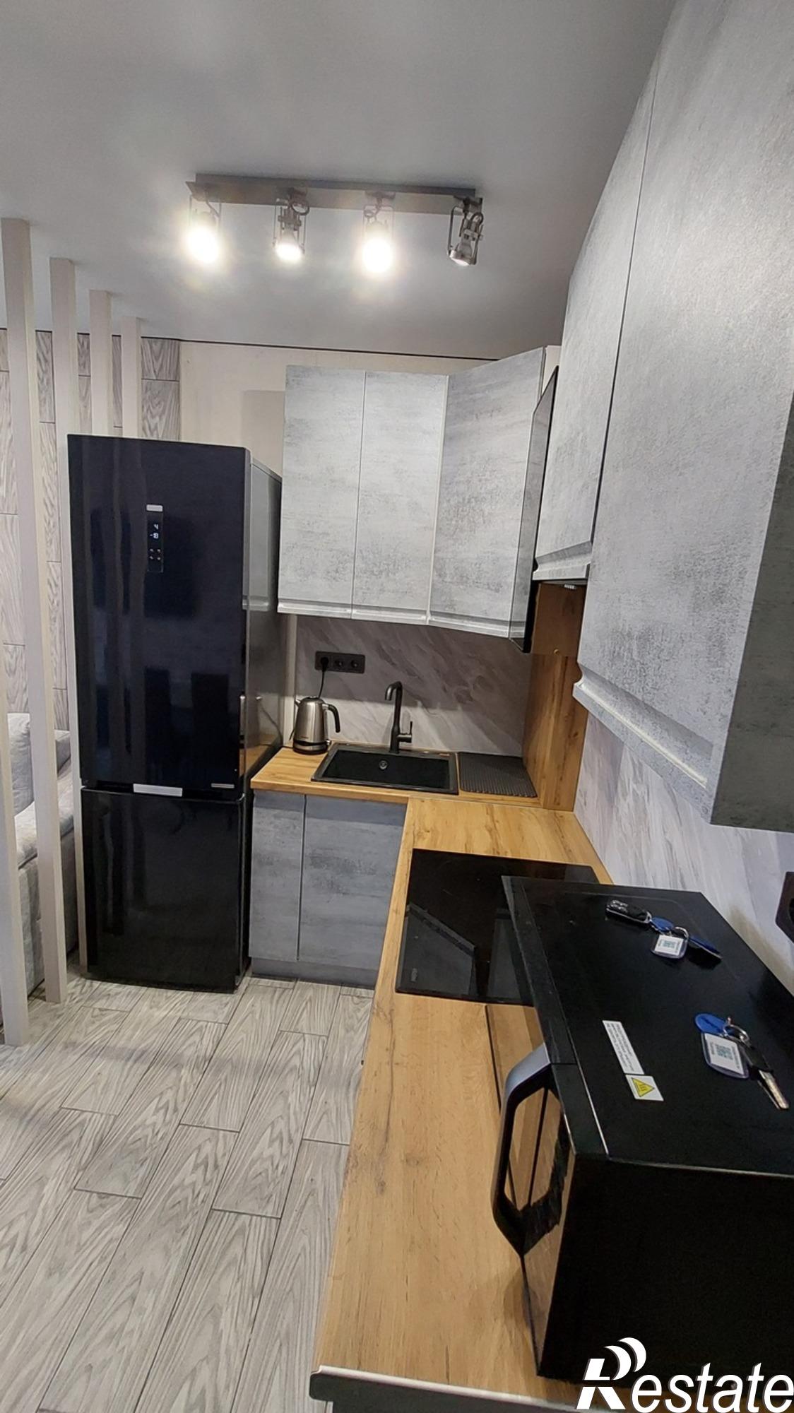 Купить квартиру за 13 590 000 рублей на улица Крылова, 13к2