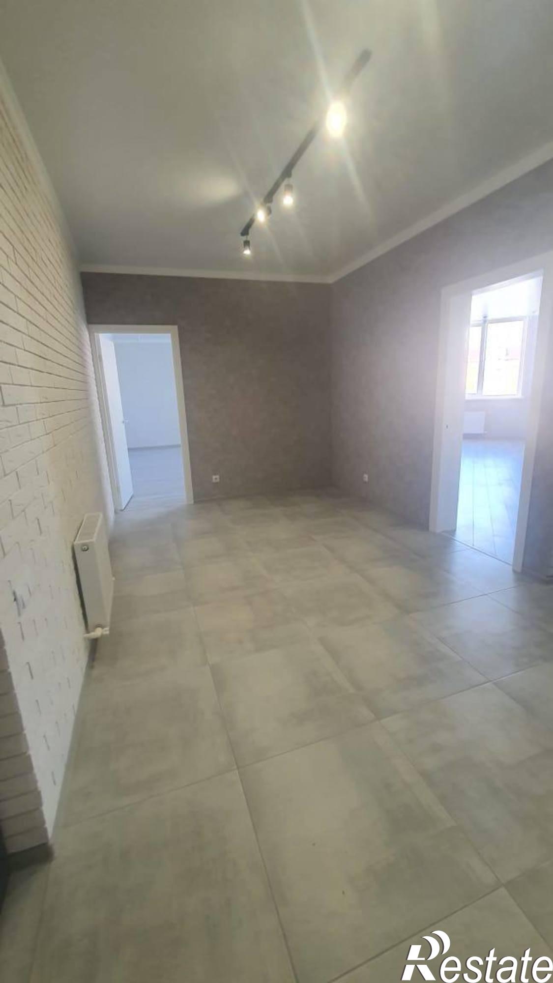Купить квартиру за 12 500 000 рублей на улица Крылова, 113