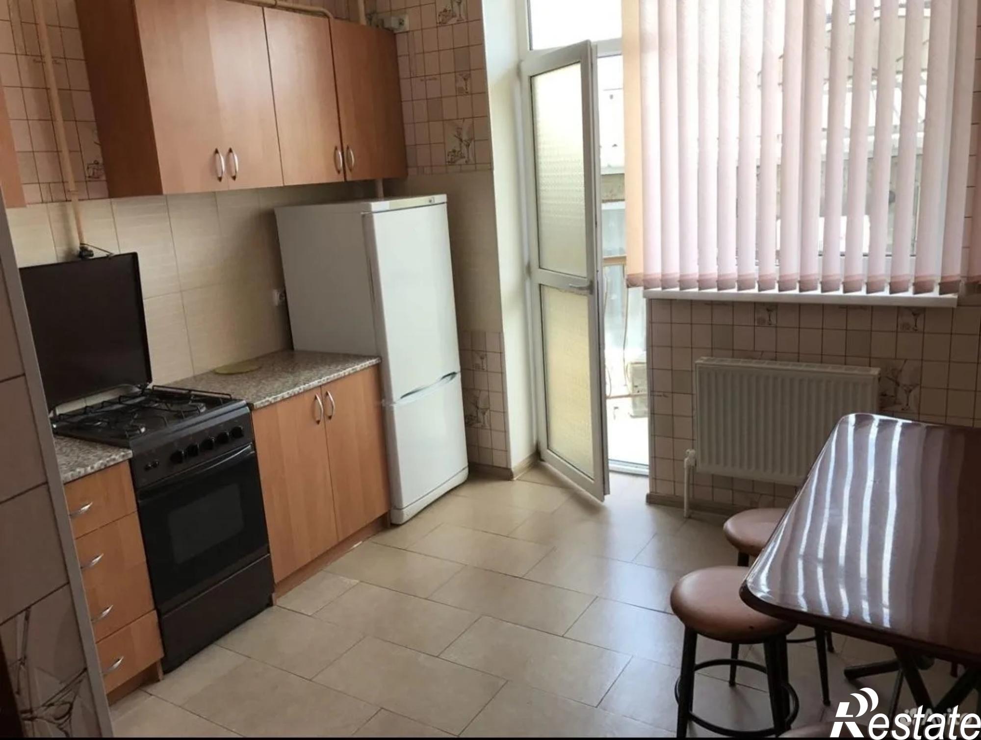 Купить квартиру за 11 000 000 рублей на Крымская улица, 112
