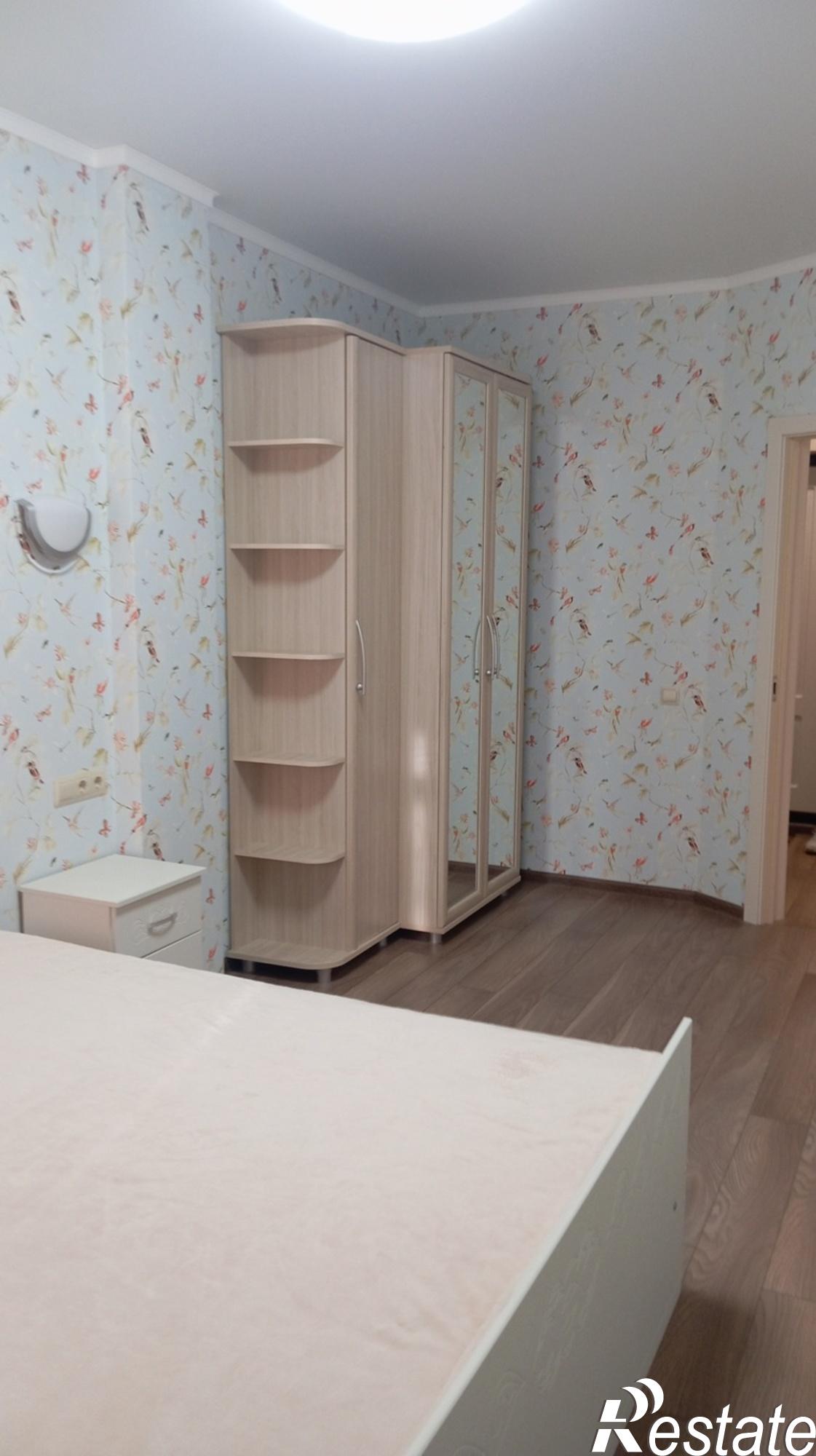 Купить квартиру за 12 000 000 рублей на Симферопольское шоссе, 1А