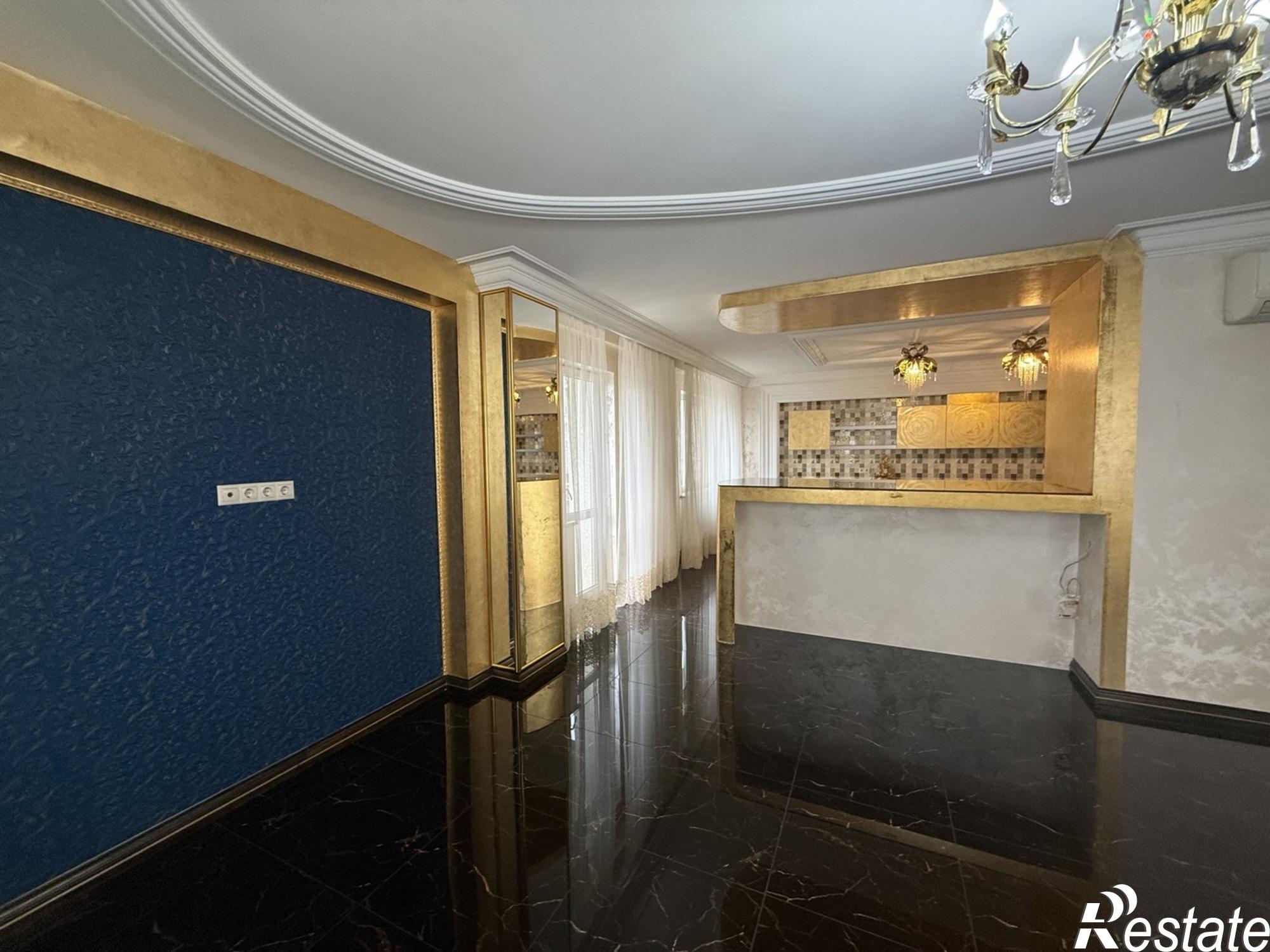 Купить квартиру за 150 000 000 рублей на улица Горького, 2А