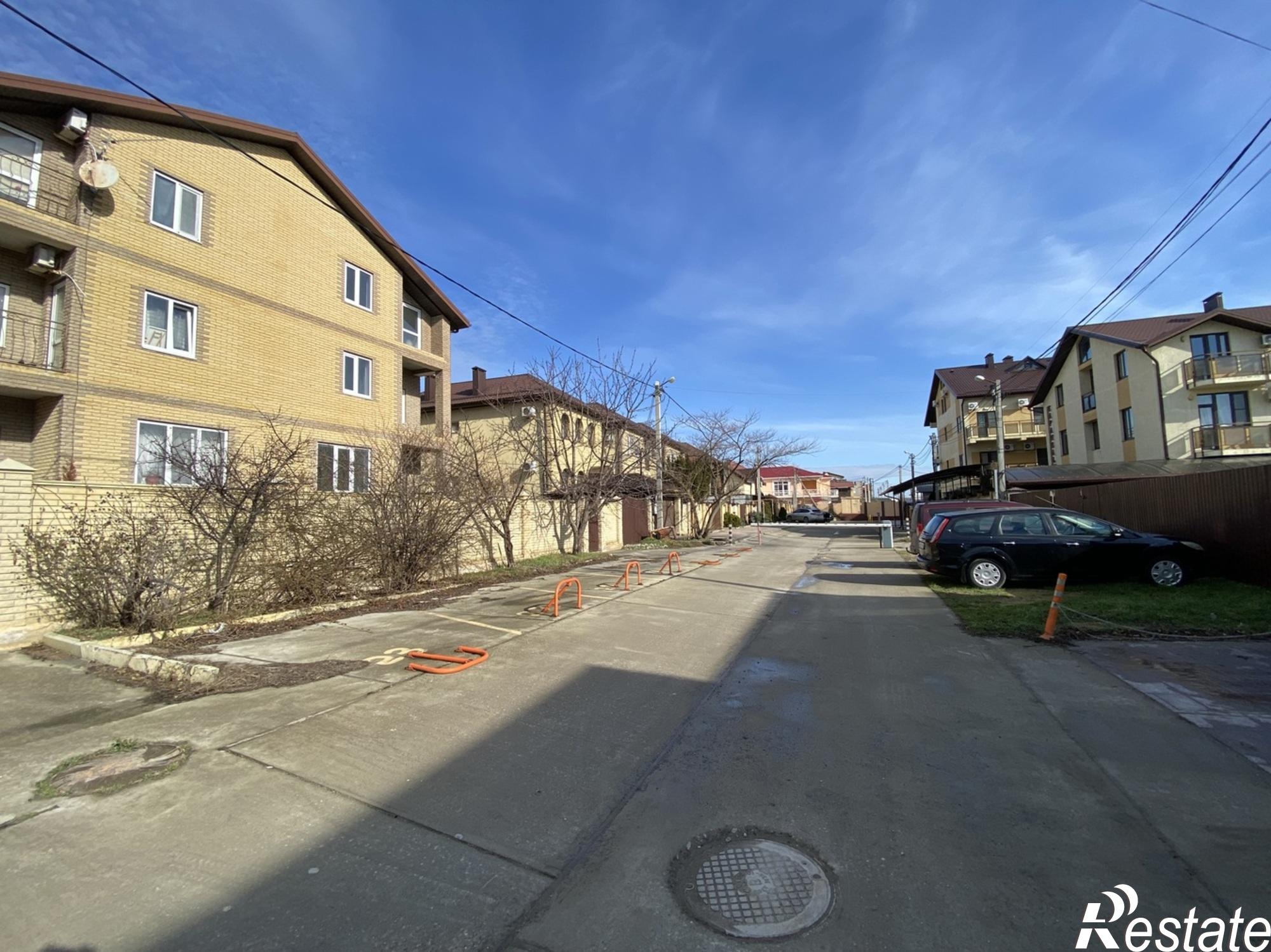 Купить дачу, дом, коттедж за 18 990 000 рублей на Верхний проезд