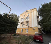 4-комн, 76кв м, этаж 4/4 улица Ленина, 68