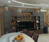 5-комн, 122кв м, этаж 1/3 улица Просвещения, 7