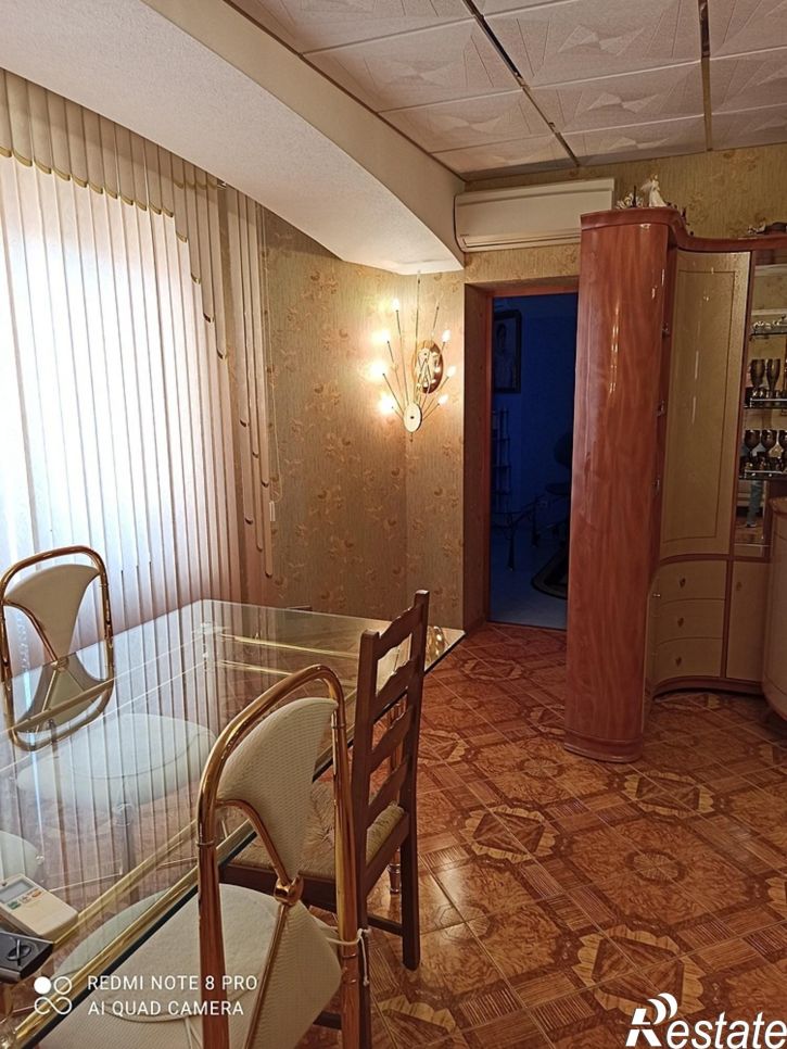 3-комн квартира улица Ленина, 211