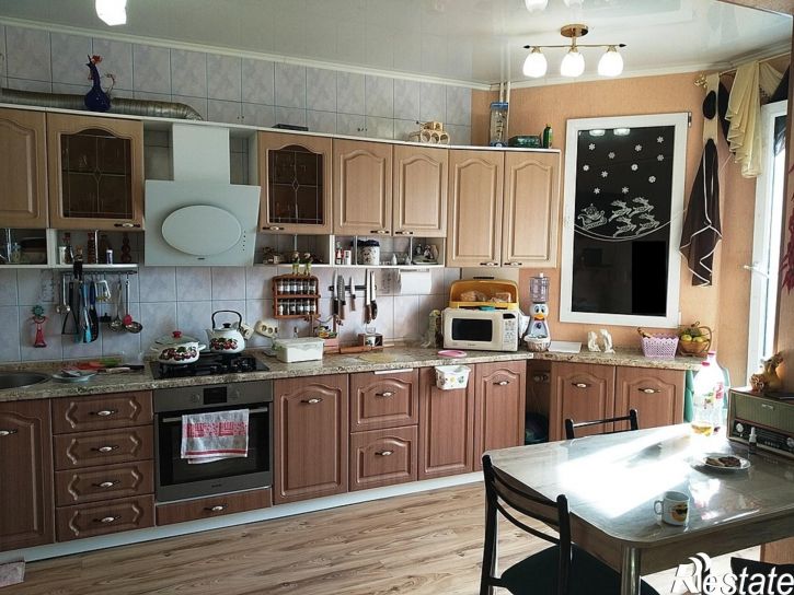 4-комн квартира Парковая улица, 31