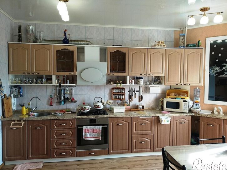4-комн квартира Парковая улица, 31