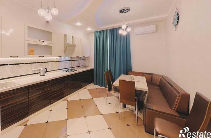 2-комн квартира Крымская улица, 34