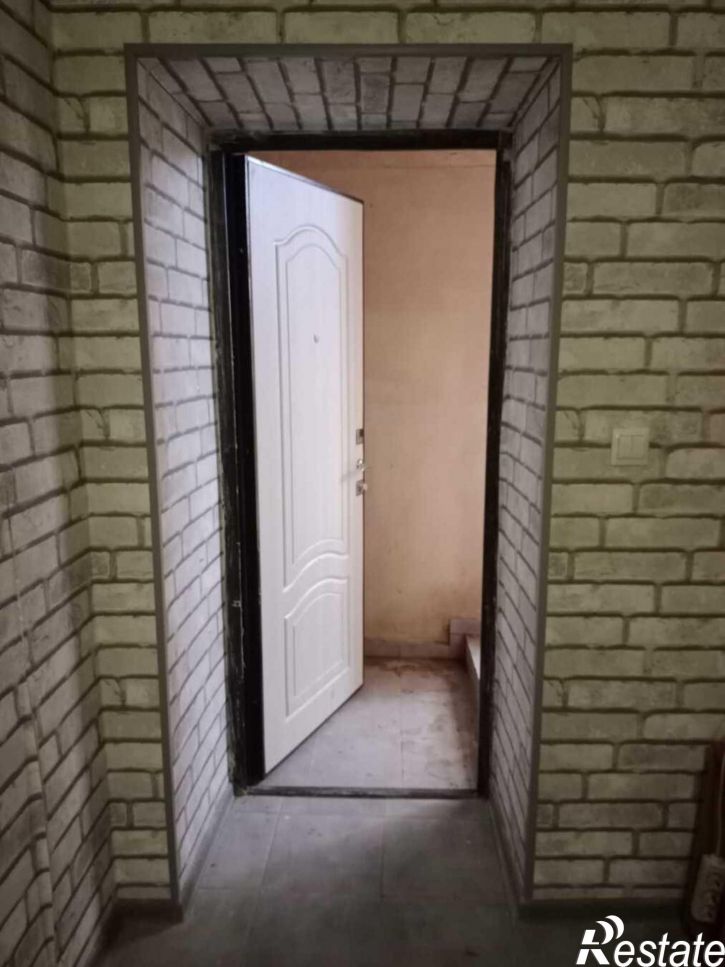 3-комн квартира Белорусский проезд, 8И
