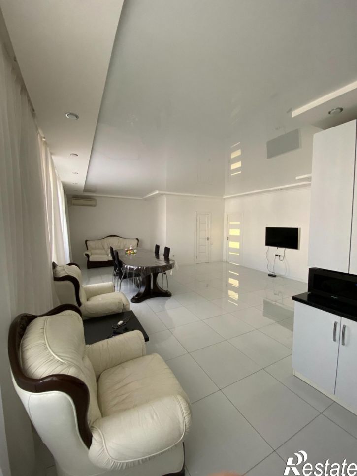4-комн квартира Парковая улица, 64Ак1