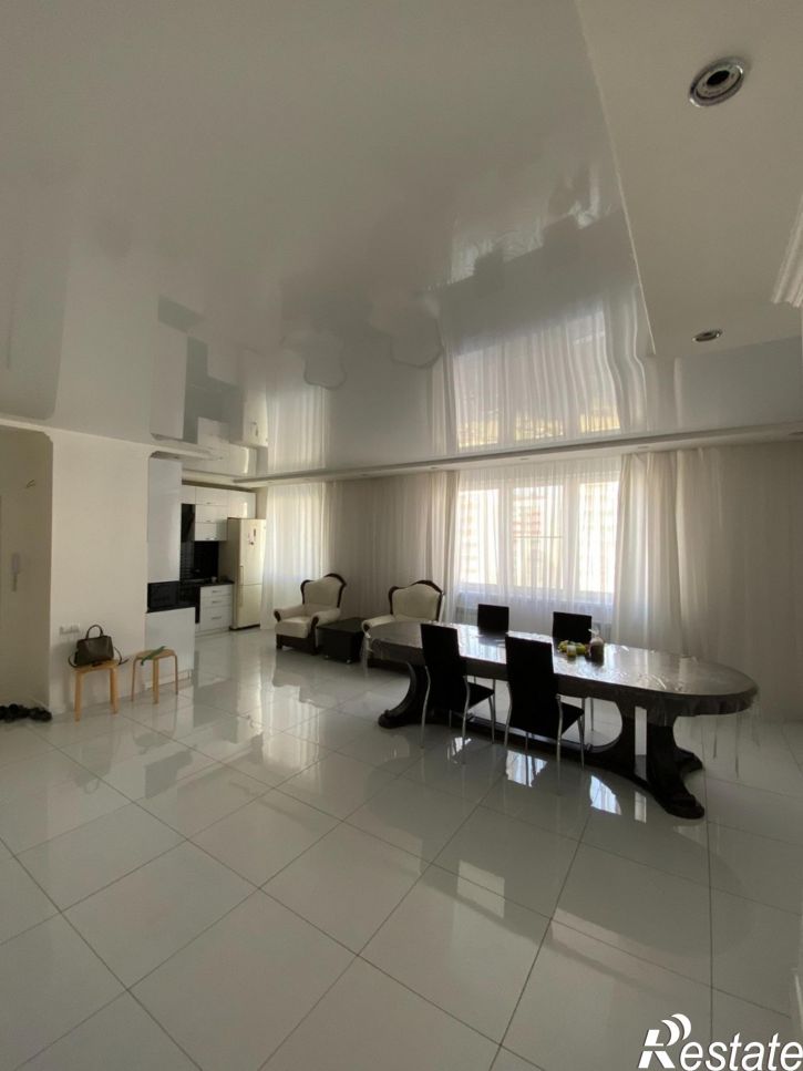 4-комн квартира Парковая улица, 64Ак1