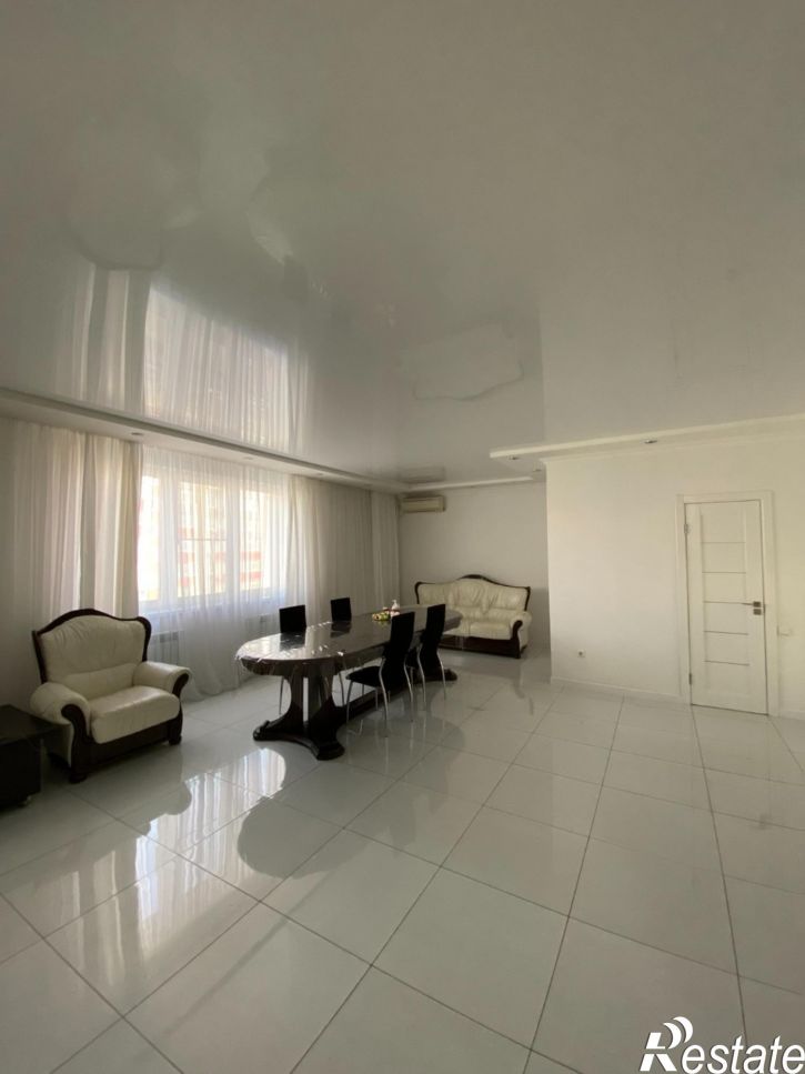 4-комн квартира Парковая улица, 64Ак1