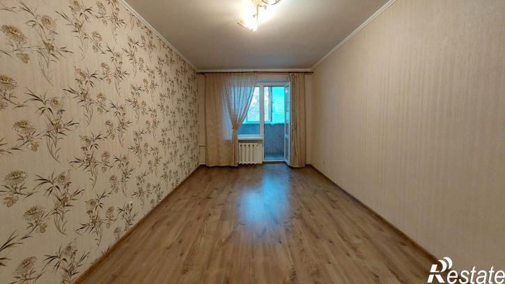 4-комн квартира Астраханская улица, 77