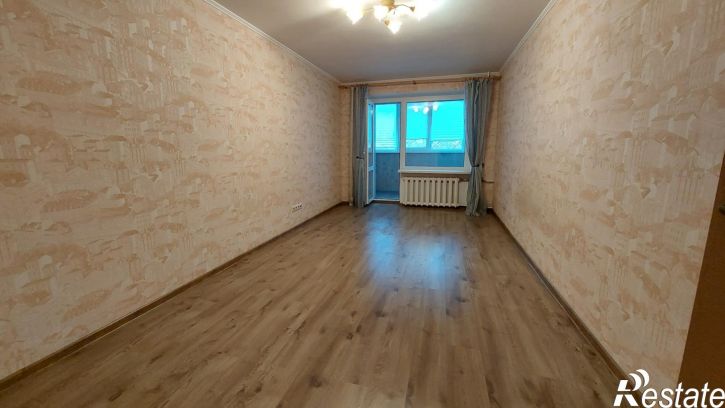 4-комн квартира Астраханская улица, 77