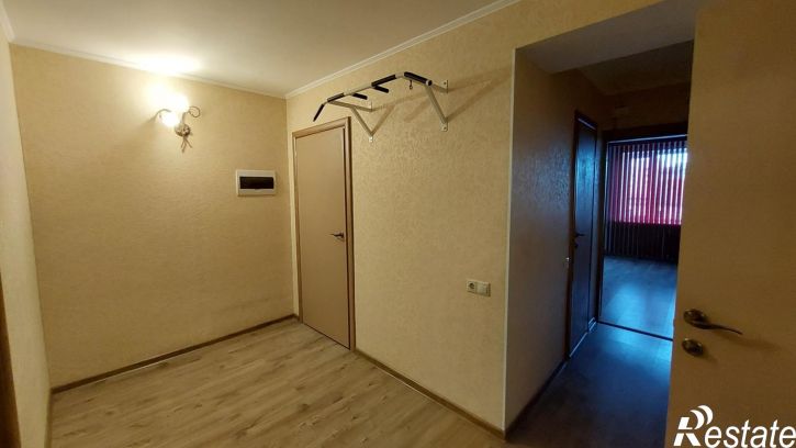4-комн квартира Астраханская улица, 77