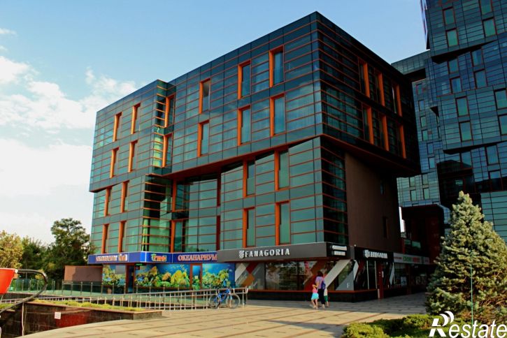 3-комн квартира проспект Революции, 3