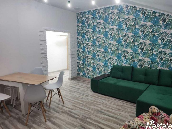 2-комн квартира Крымская улица, 34