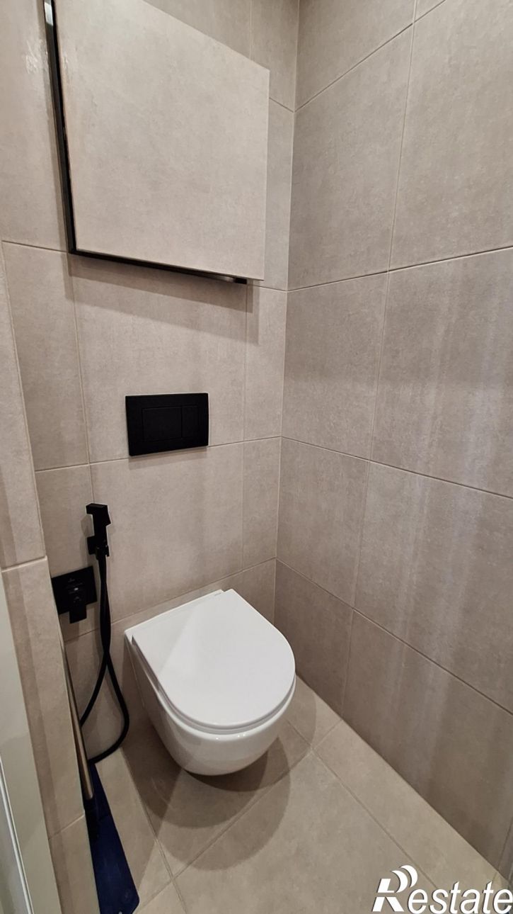2-комн квартира улица Крылова, 13к3