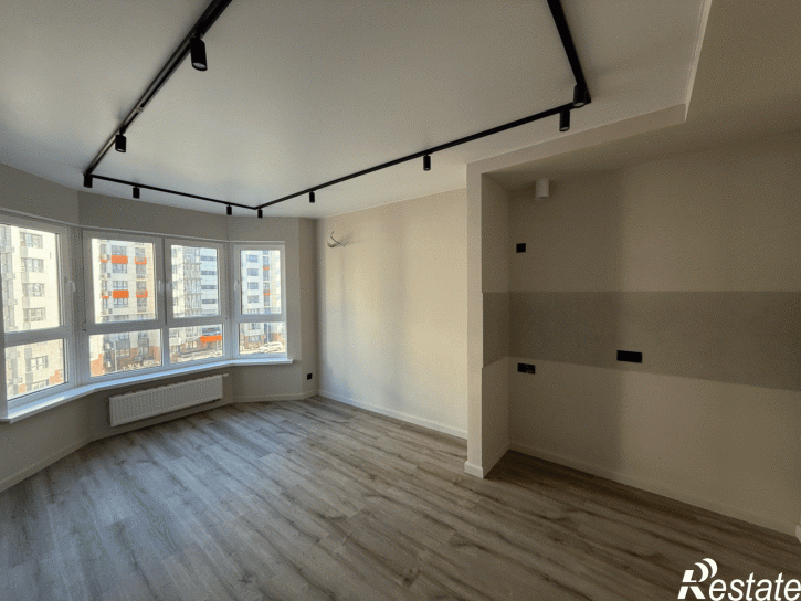 2-комн квартира улица Крылова, 13к3