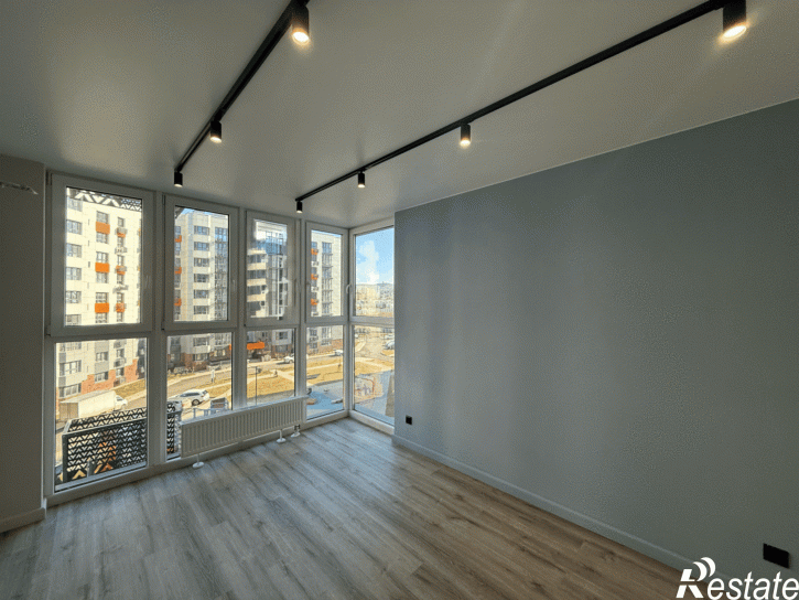 2-комн квартира улица Крылова, 13к3