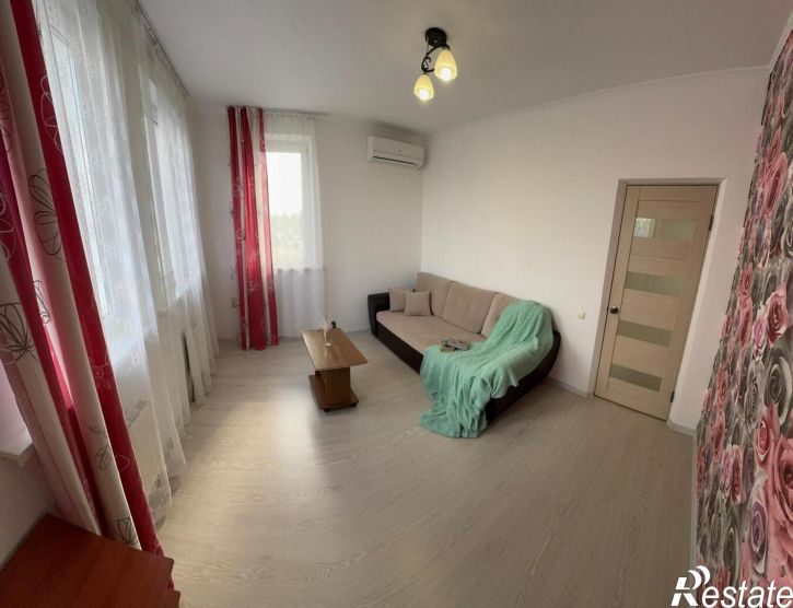 2-комн квартира Таманская улица, 121к2