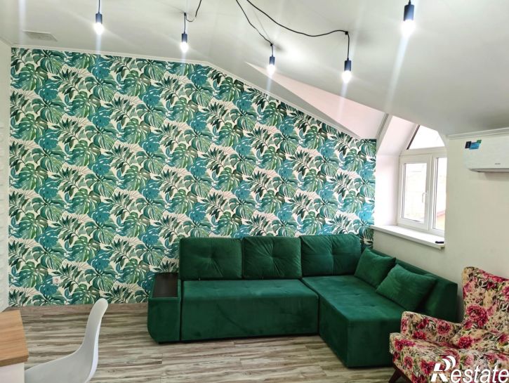 2-комн квартира Крымская улица, 34