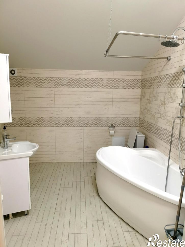 2-комн квартира Крымская улица, 34