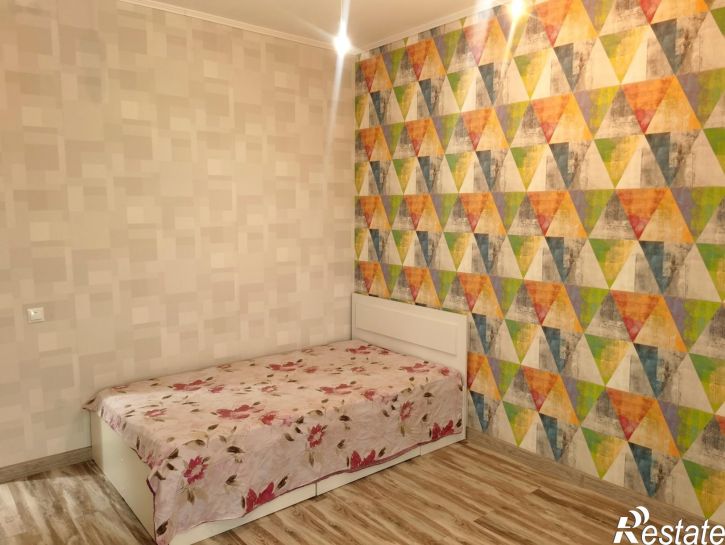 2-комн квартира Крымская улица, 34