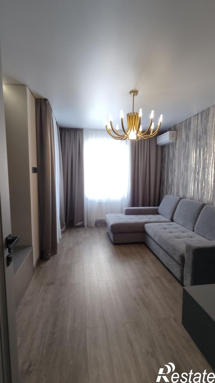 3-комн квартира улица Горького, 2А
