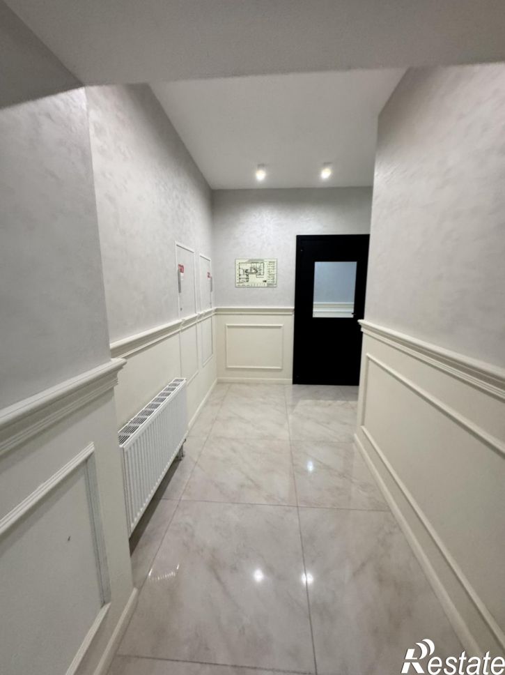 3-комн квартира улица Толстого, 26