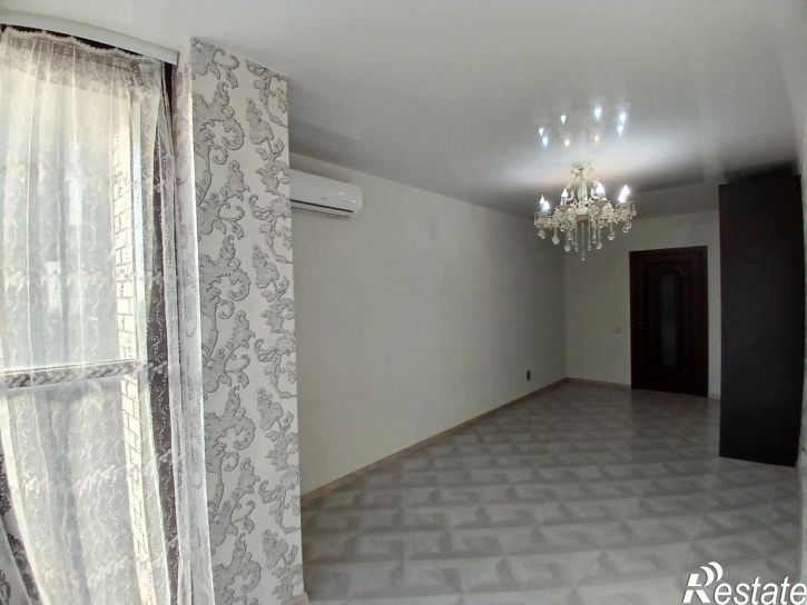 2-комн квартира улица Ленина, 185Ак2