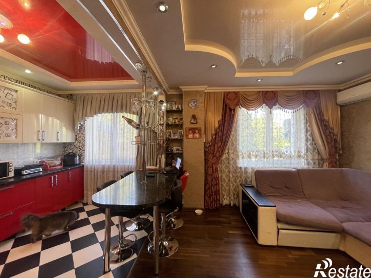 2-комн квартира Объездная улица, 10