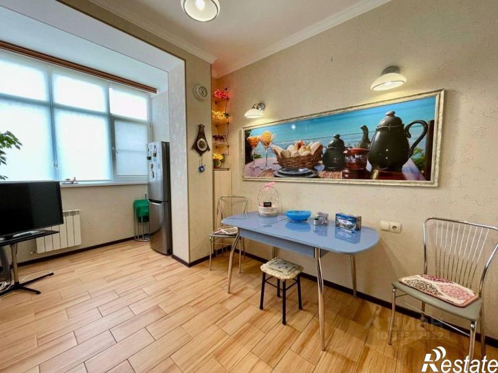2-комн квартира ул Кати Соловьяновой, 84,  д. 84