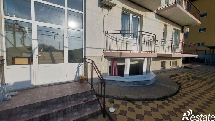 2-комн квартира Буковая улица, 19
