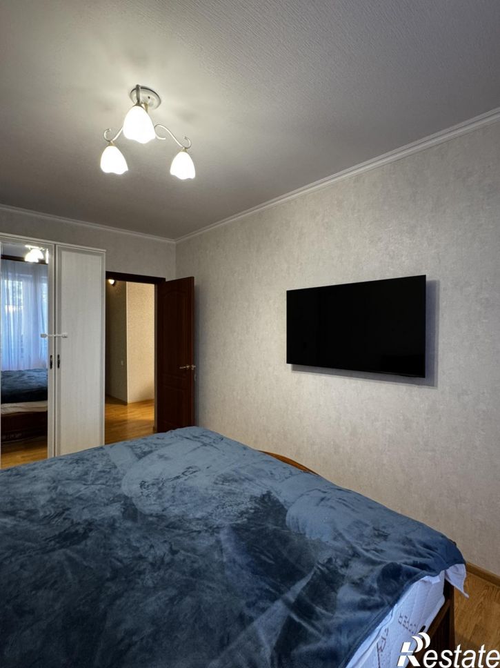 3-комн квартира Крымская улица, 272
