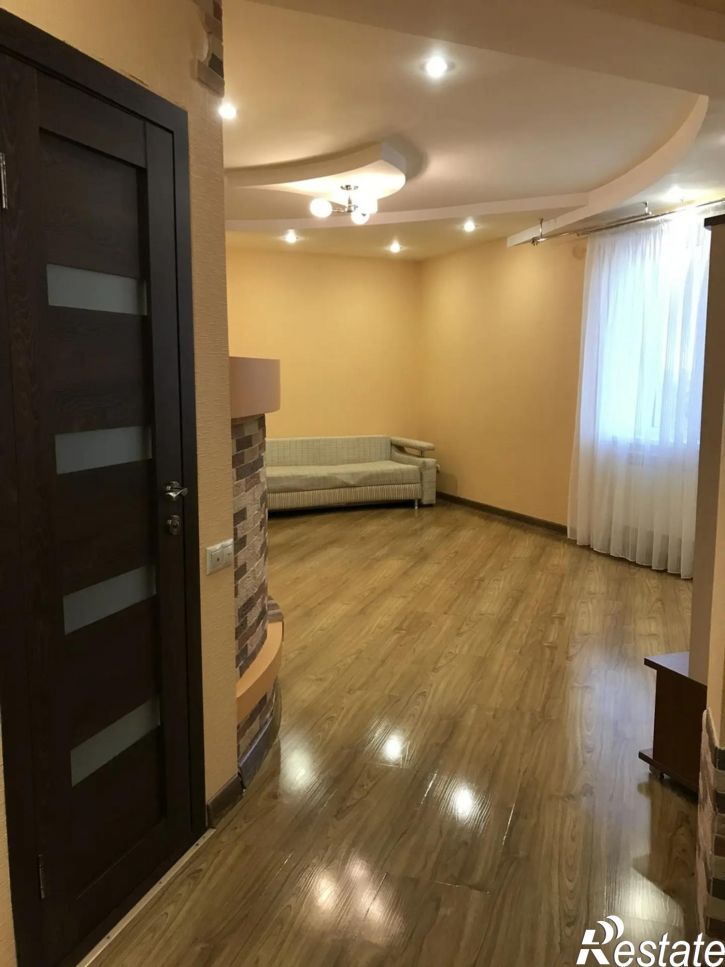 2-комн квартира Таёжная улица, 51