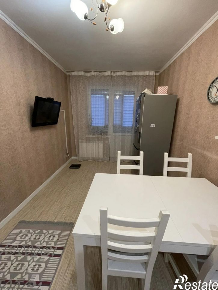 2-комн квартира Лазурная улица, 18