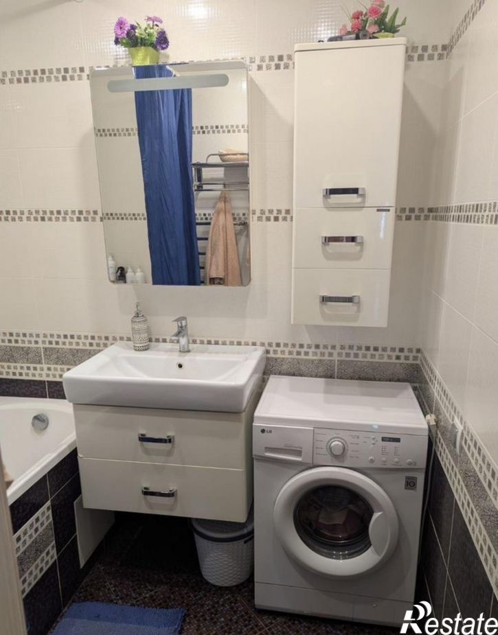 3-комн квартира бульвар Евскина, 5к1