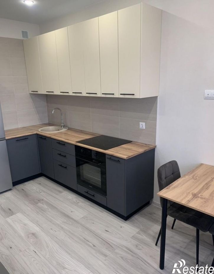 1-комн квартира улица Толстого, 130к2
