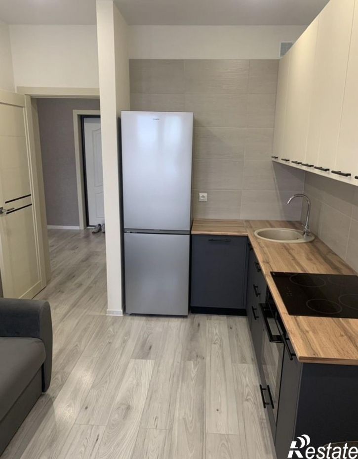 1-комн квартира улица Толстого, 130к2
